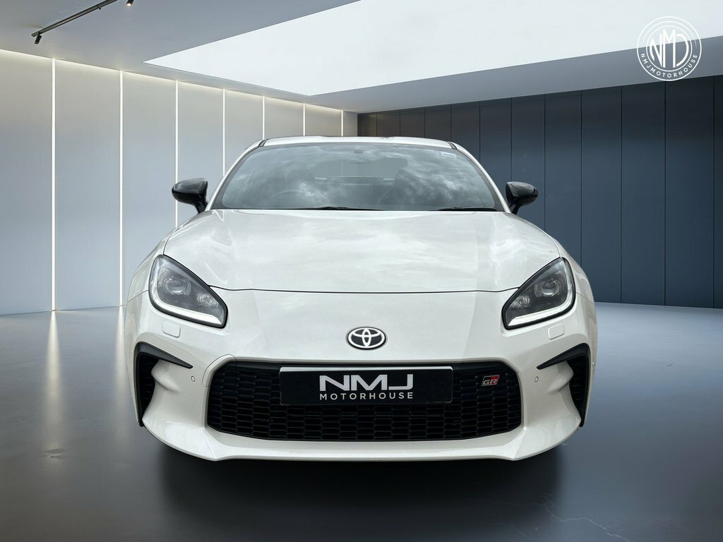 Toyota GR86 2023 2.4 Boxer D-4s Euro 6 White #2