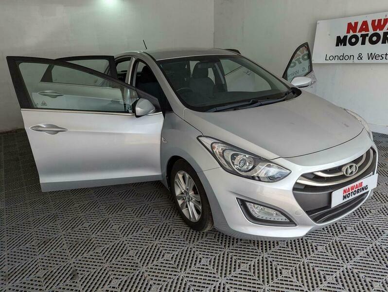 Hyundai I30 1.6 Crdi Blue Drive Silver #5