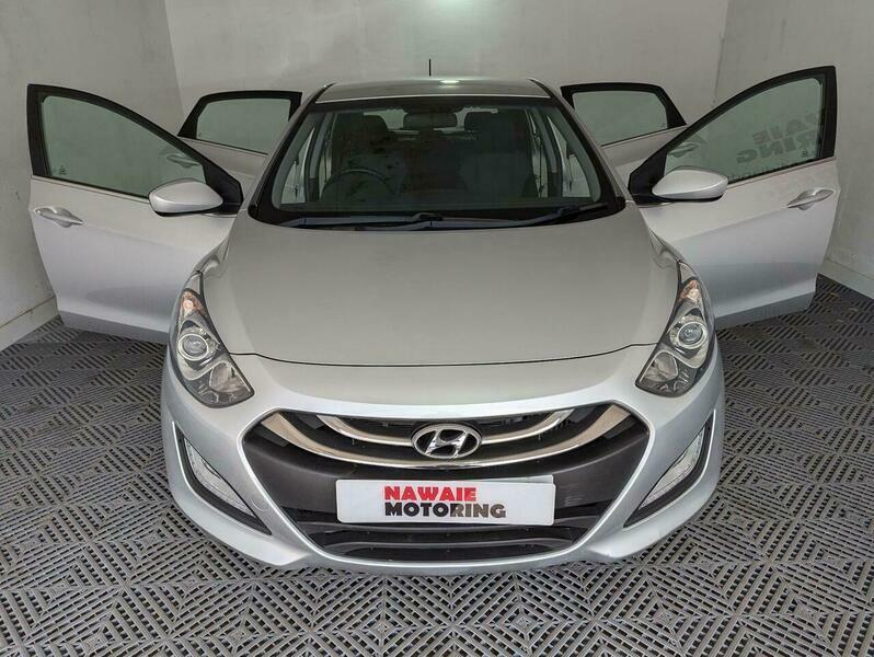 Hyundai I30 1.6 Crdi Blue Drive Silver #6