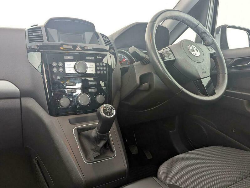 Vauxhall Zafira 1.6 16V Exclusiv Mpv Black #14