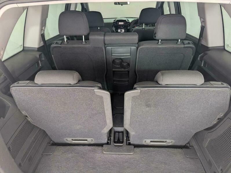 Vauxhall Zafira 1.6 16V Exclusiv Mpv Black #22