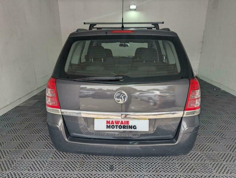 Vauxhall Zafira 1.6 16V Exclusiv Mpv Black #8