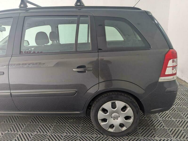 Vauxhall Zafira 1.6 16V Exclusiv Mpv Black #28