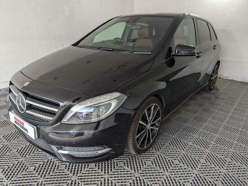 Mercedes-Benz B Class 2.1 B220 Cdi Blueefficiency Black #3