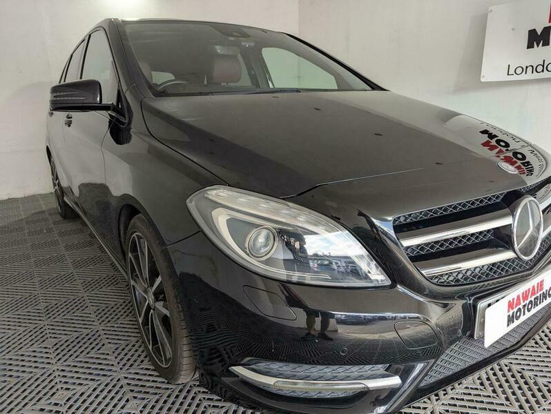 Mercedes-Benz B Class 2.1 B220 Cdi Blueefficiency Black #5
