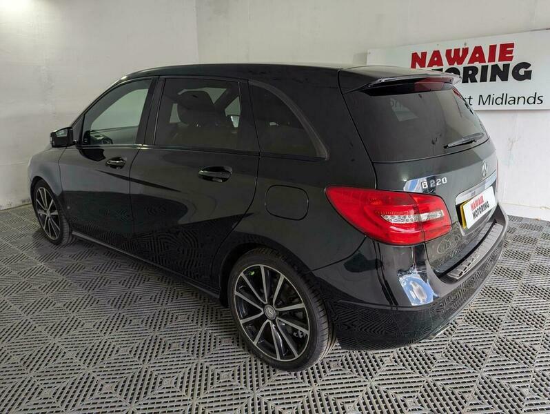 Mercedes-Benz B Class 2.1 B220 Cdi Blueefficiency Black #4