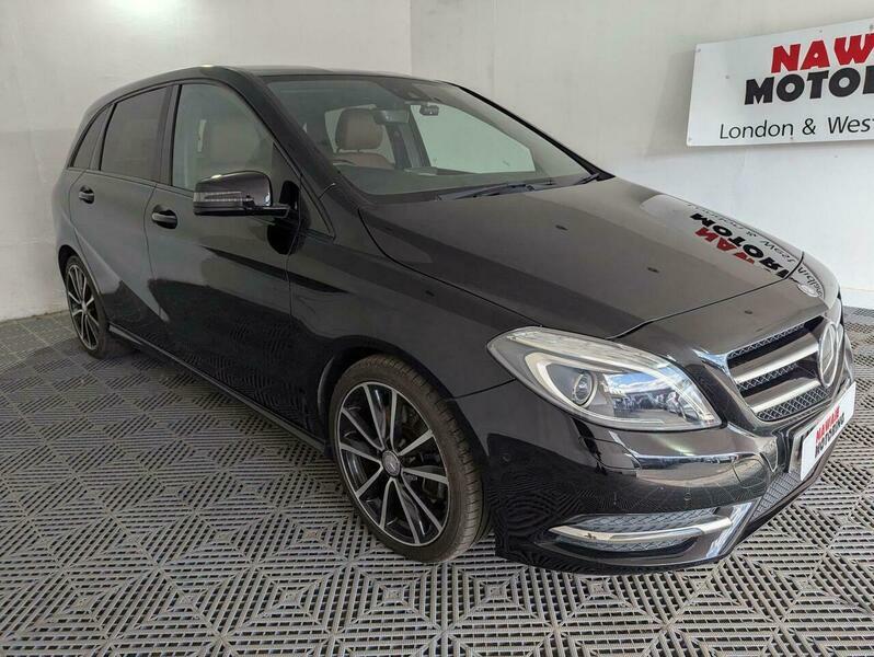 Mercedes-Benz B Class 2.1 B220 Cdi Blueefficiency Black