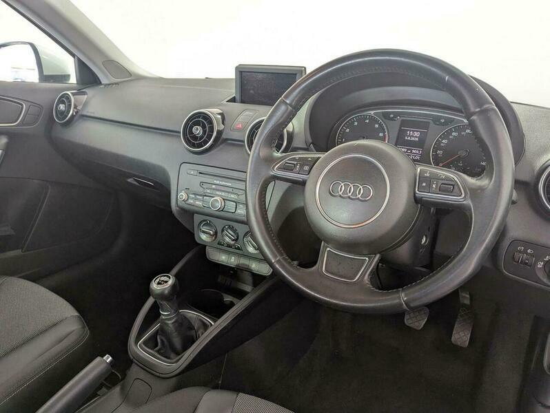 Audi A1 1.4 Tfsi Sport Sportback Euro 5 Blue #13