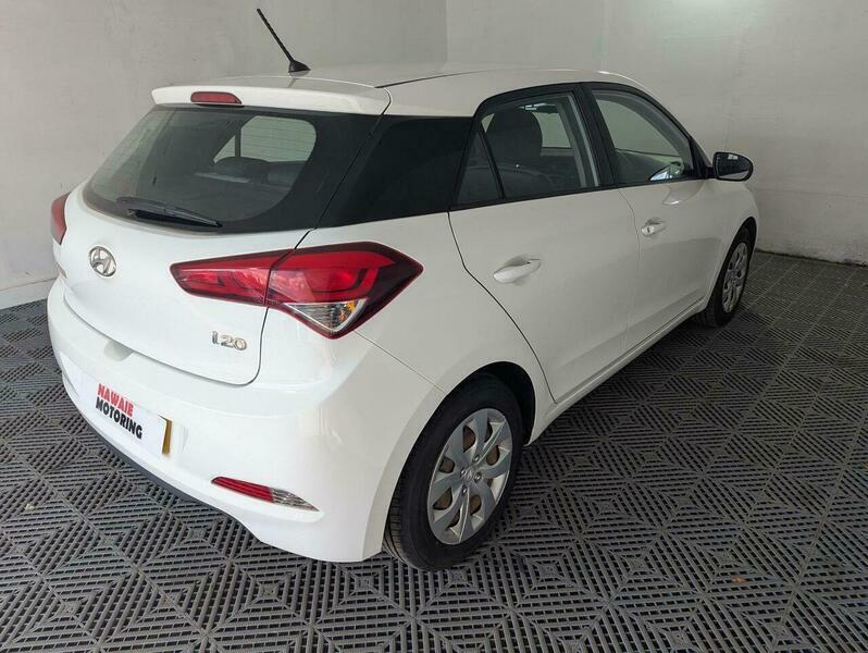 Hyundai I20 1.2 Blue Drive S Air Euro 6 Ss White #10