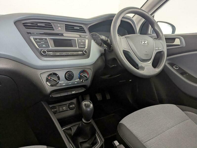 Hyundai I20 1.2 Blue Drive S Air Euro 6 Ss White #15