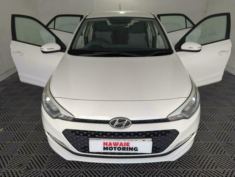 Hyundai I20 1.2 Blue Drive S White #6