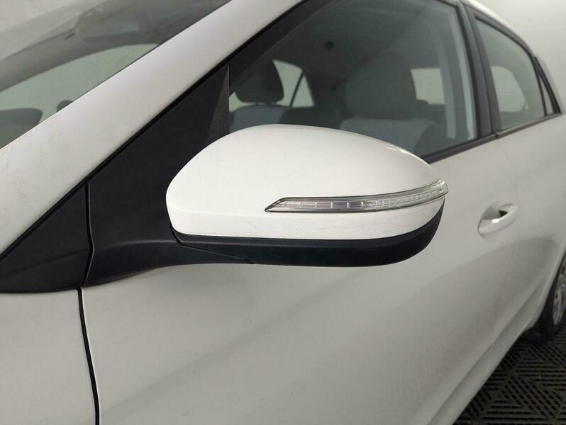 Hyundai I20 1.2 Blue Drive S Air Euro 6 Ss White #24