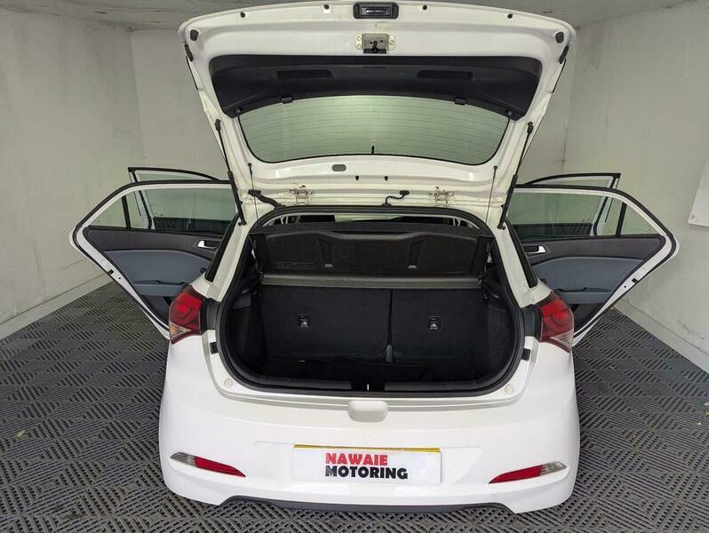 Hyundai I20 1.2 Blue Drive S Air Euro 6 Ss White #25