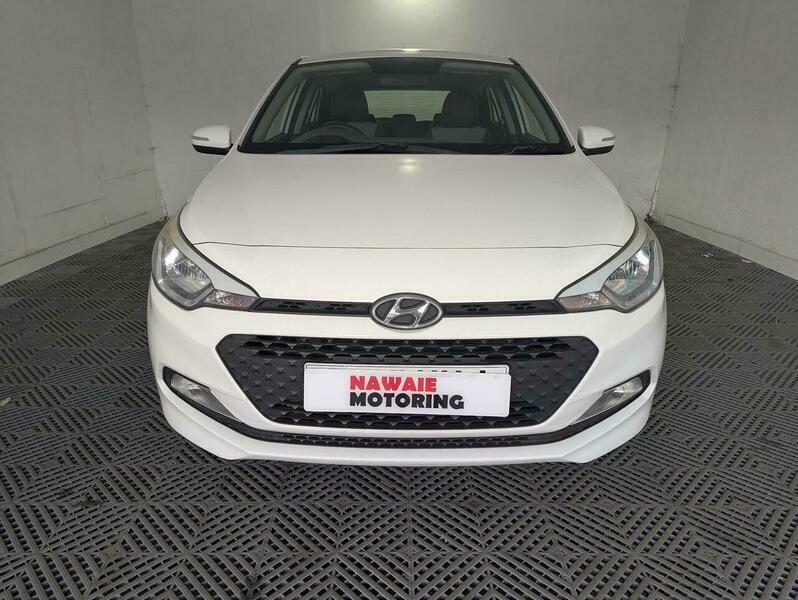 Hyundai I20 1.2 Blue Drive S White #2