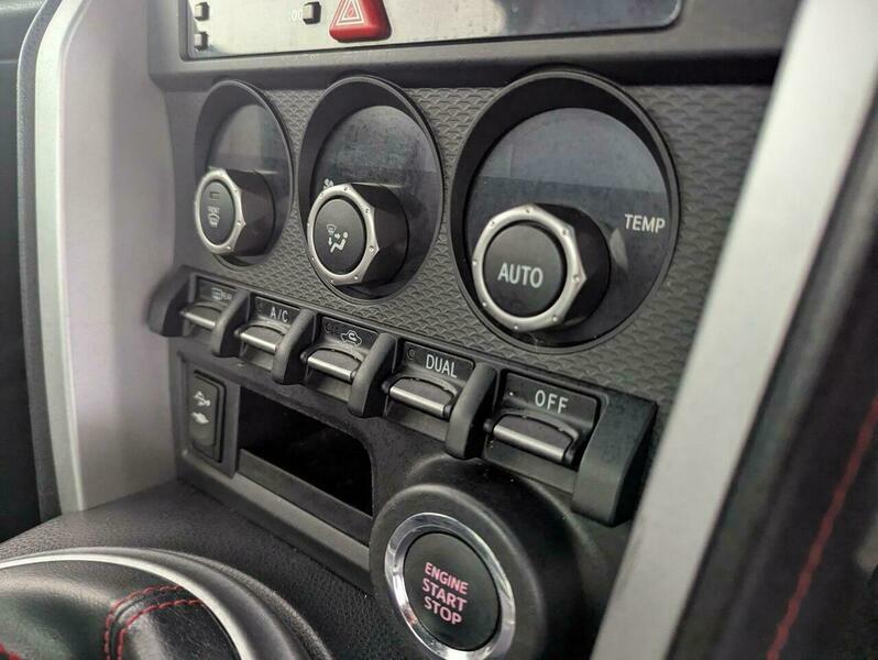 Toyota GT86 2.0 Boxer D-4s Coupe Euro 5 200 Red #15