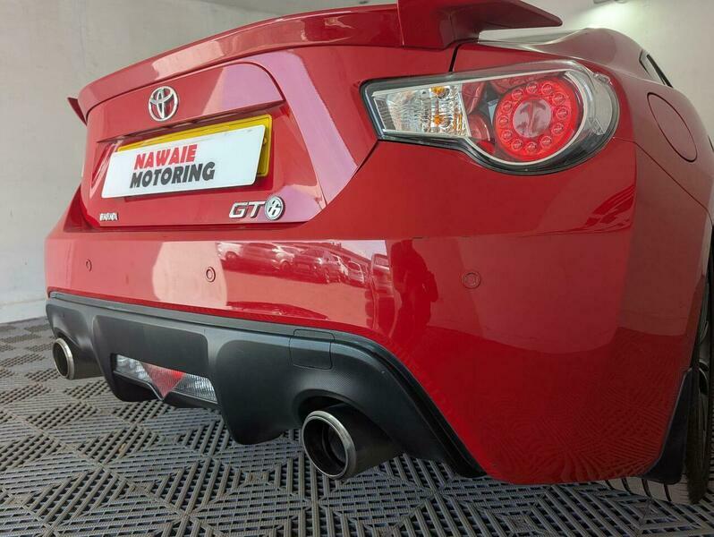 Toyota GT86 2.0 Boxer D-4s Coupe Euro 5 200 Red #35