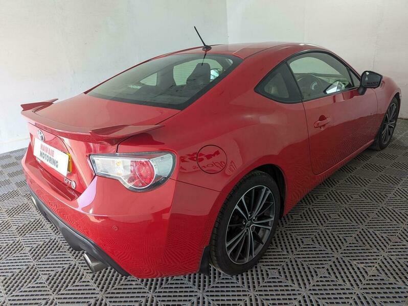 Toyota GT86 2.0 Boxer D-4s Coupe Euro 5 200 Red #9