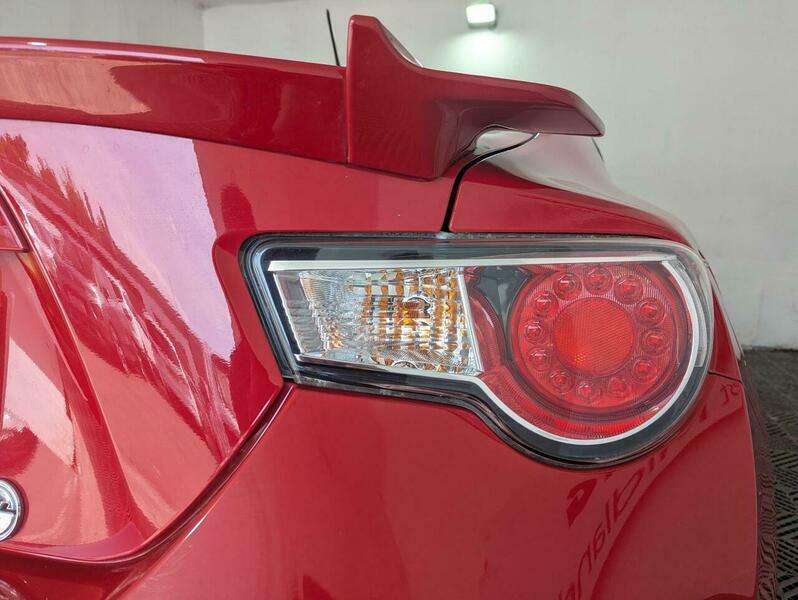 Toyota GT86 2.0 Boxer D-4s Coupe Euro 5 200 Red #34