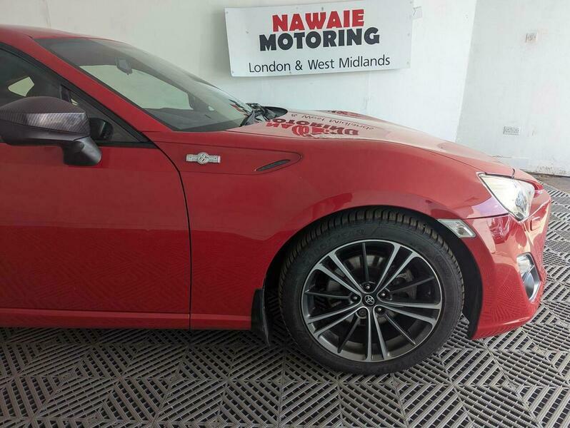 Toyota GT86 2.0 Boxer D-4s Coupe Euro 5 200 Red #31