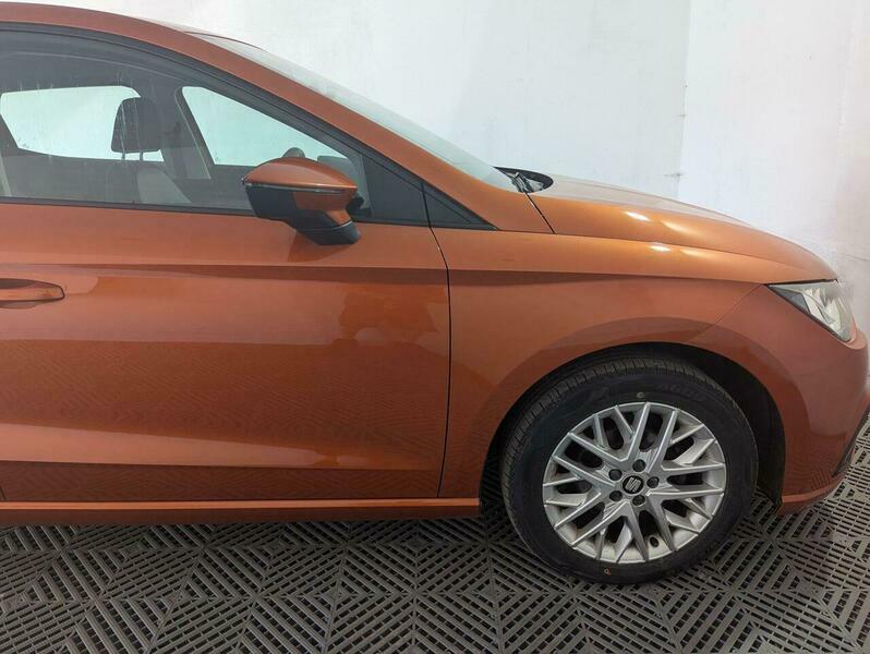 Seat Ibiza 1.0 Se Design - Pan Roof Black Alloys White #31