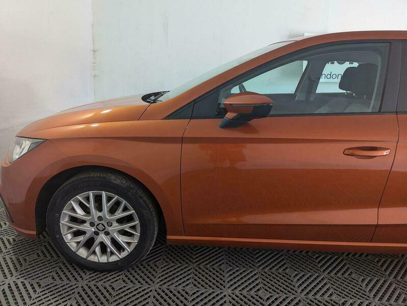 Seat Ibiza 1.0 Se Design - Pan Roof Black Alloys White #28