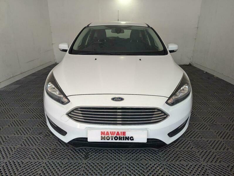 Ford Focus 1.5 Tdci Zetec Euro White #2