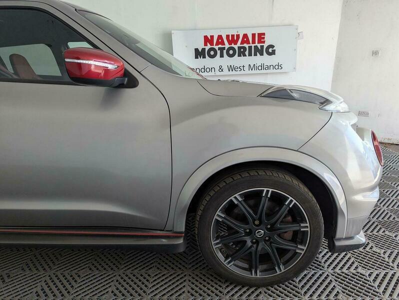 Nissan Juke Visia 1.6 Suv Euro 5. Grey #29