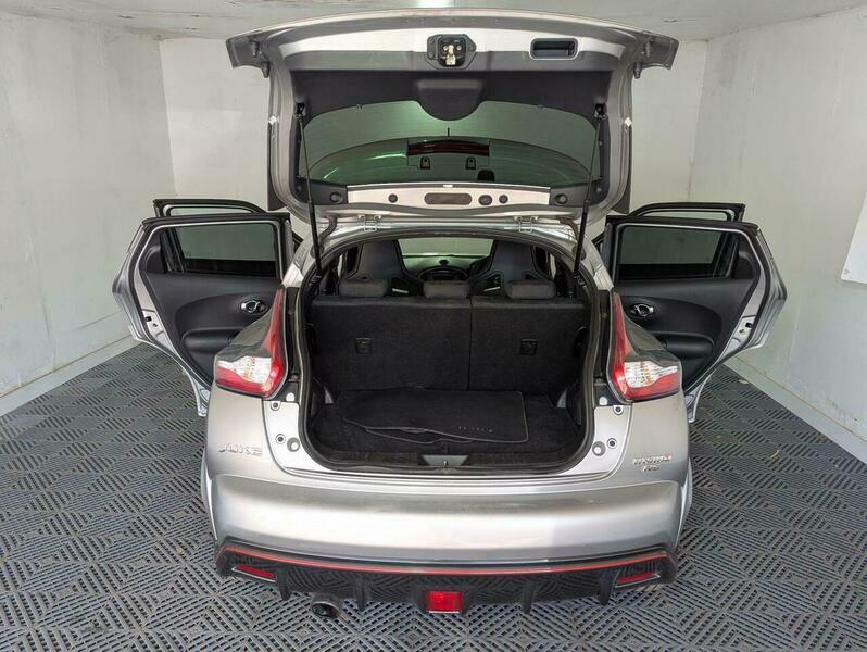 Nissan Juke Visia 1.6 Suv Euro 5. Grey #33