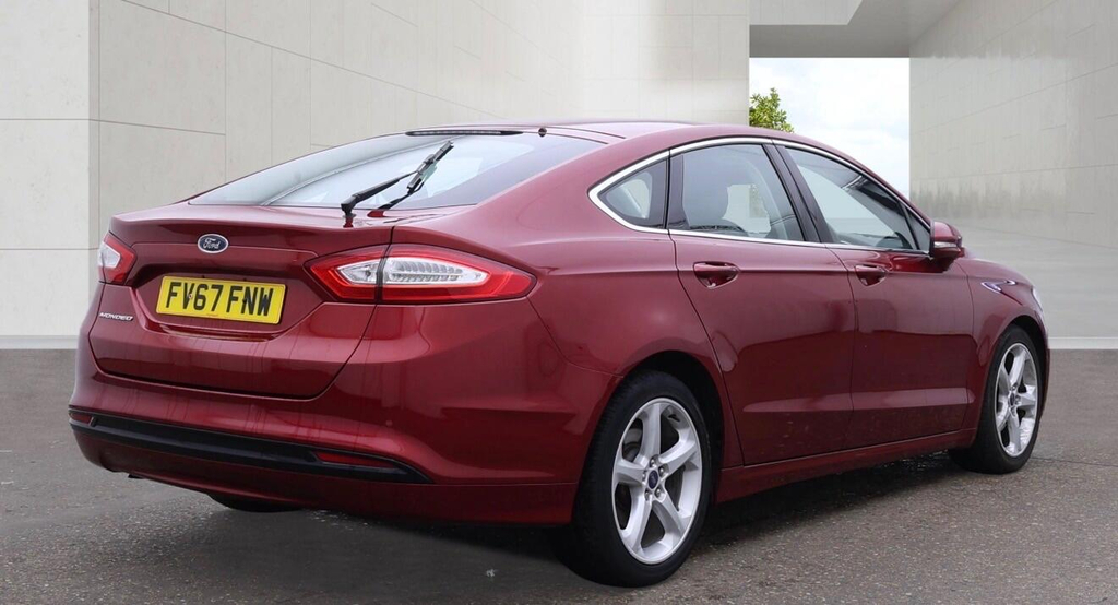 Ford Mondeo 1.5T Ecoboost Titanium Edition Euro 6 Ss 5 #4