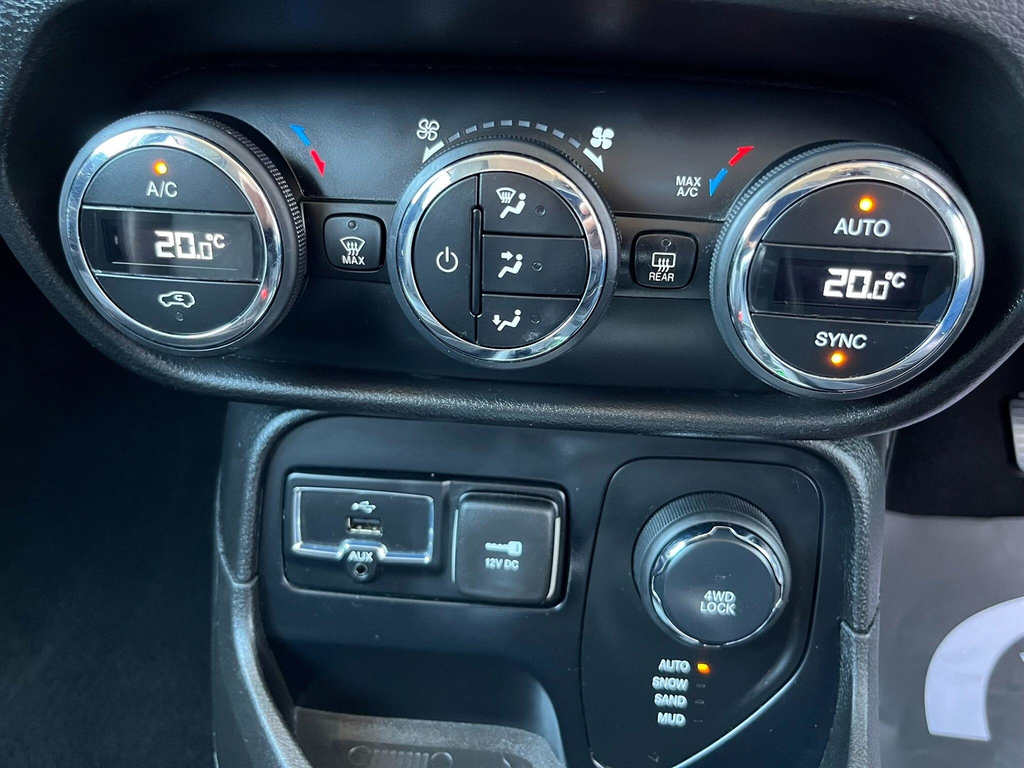Jeep Renegade 1.6 Multijetii Dawn Of Justice Suv Manu Black #22