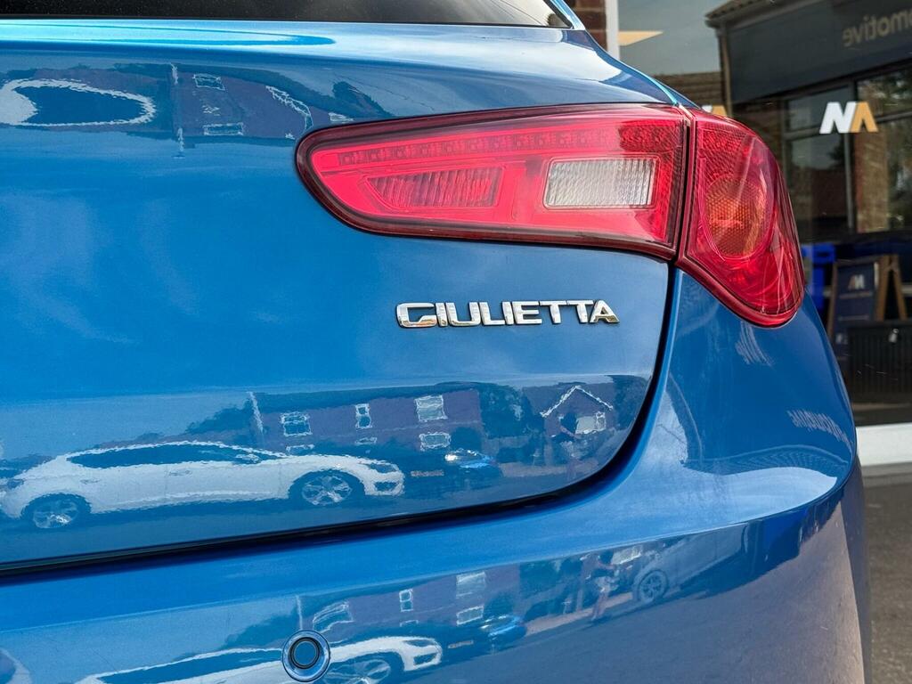 Alfa Romeo Giulietta Jtdm-2 Tecnica Black #8