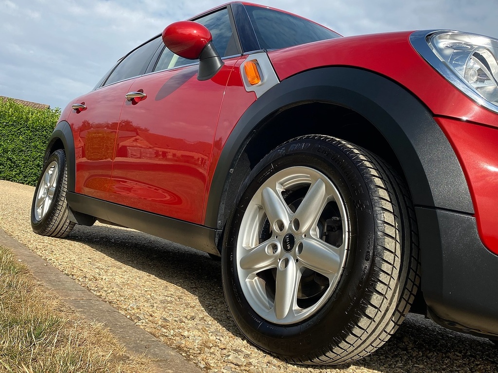 Mini Countryman Cooper Red #2