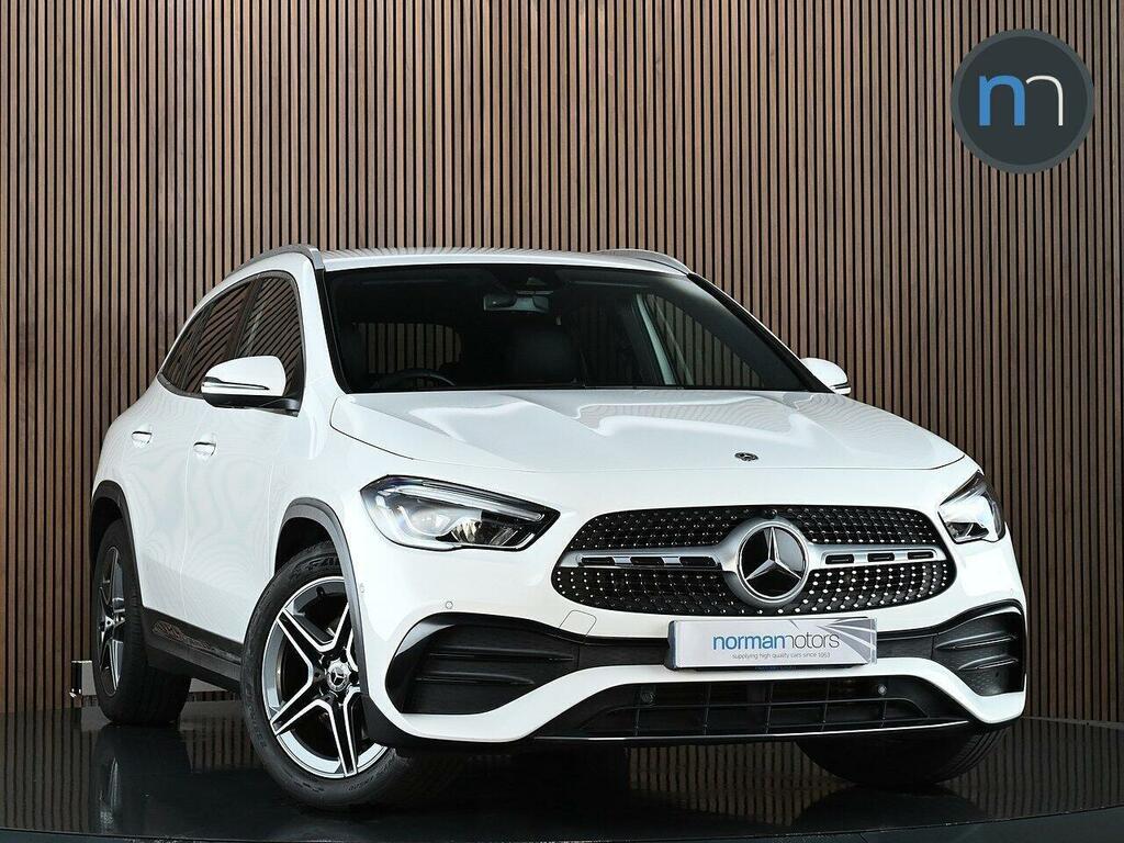 Mercedes-Benz GLA Class 1.3 Gla200 Amg Line Executive Suv 7G- White