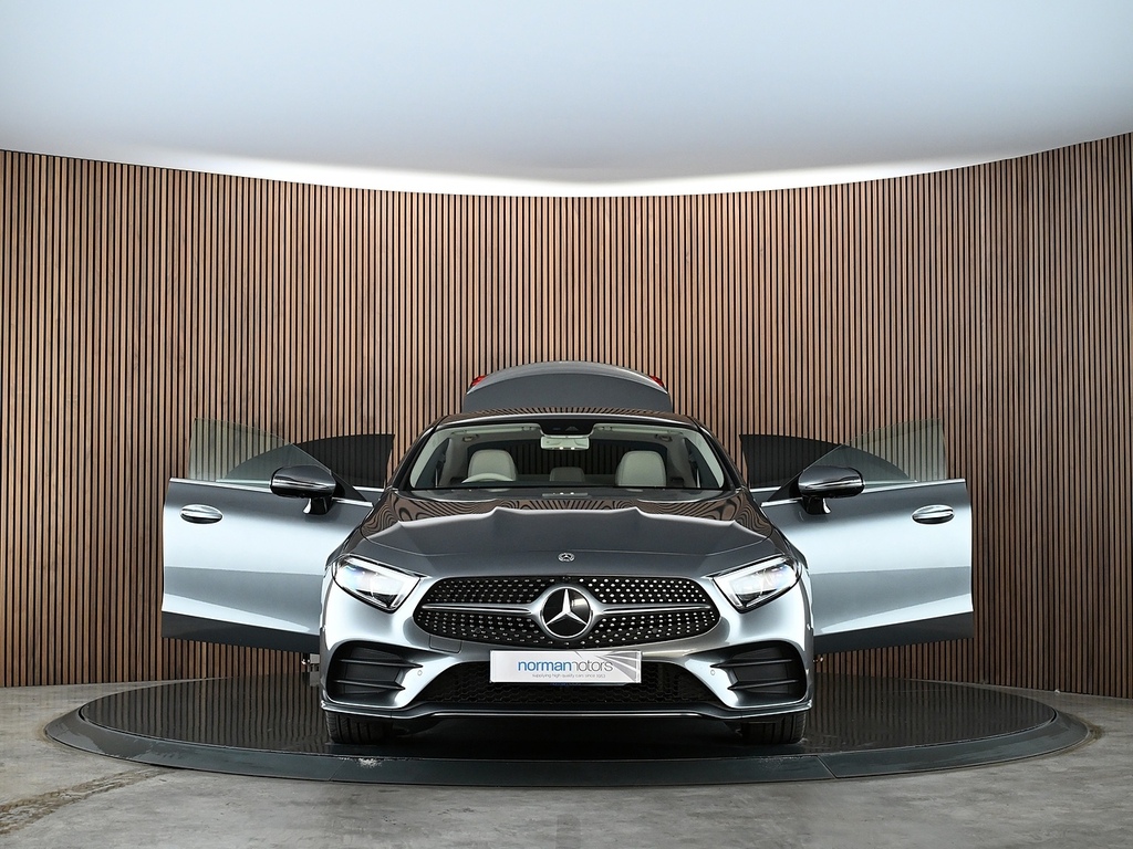 Mercedes-Benz CLS Saloon Grey #13