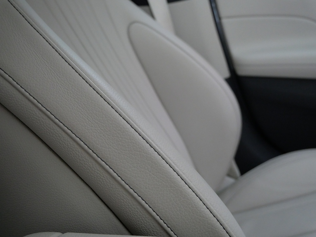 Mercedes-Benz CLS Saloon Grey #26