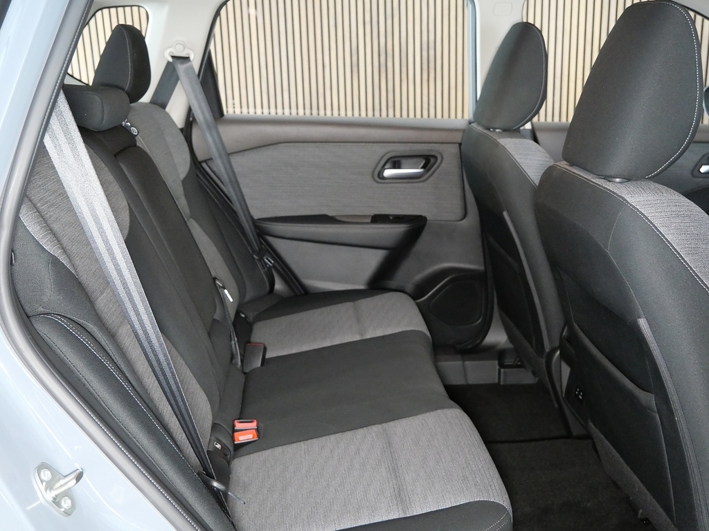 Nissan X-Trail 1.5 E-power 204 N-connecta Xtronic Grey #28