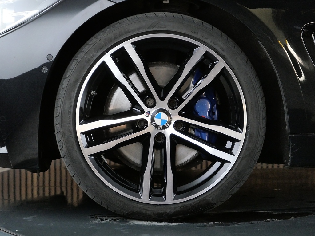 BMW 4 Series 420I Gran Coupe M Sport White #34