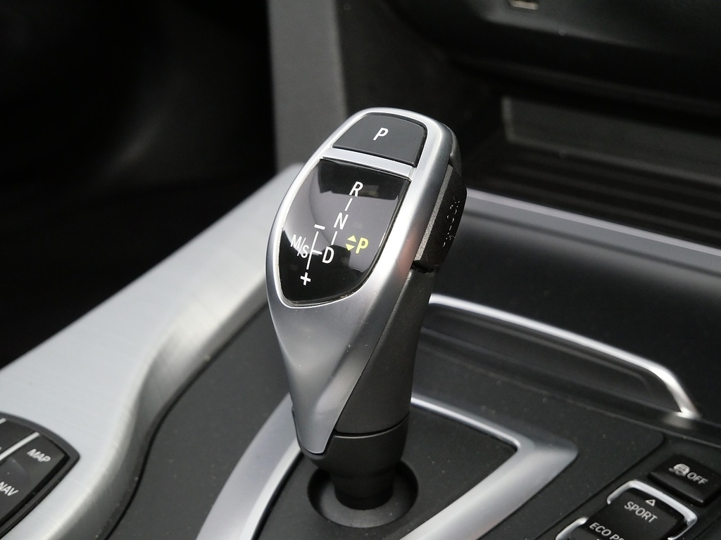 BMW 4 Series 420I Gran Coupe M Sport White #30