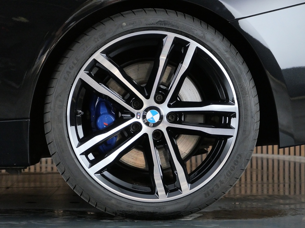 BMW 4 Series 420I Gran Coupe M Sport White #35