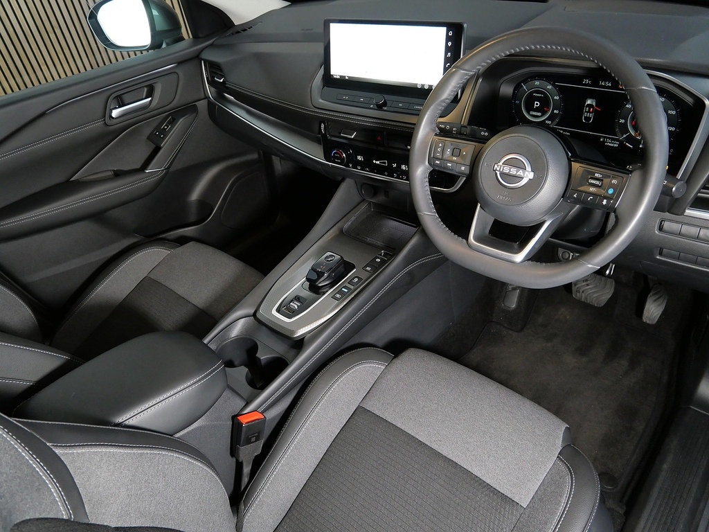 Nissan Qashqai 1.5 H E-power N-connecta Suv Hybrid Aut Grey #3