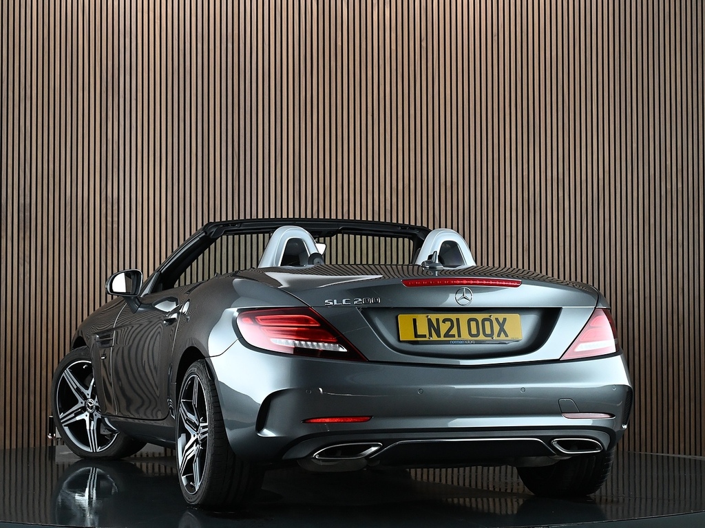 Mercedes-Benz SLC 2.0 Slc200 Final Edition Premium Convertible Grey #2