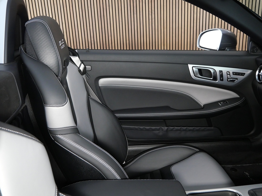 Mercedes-Benz SLC Slc 200 Rhd Yellow #14