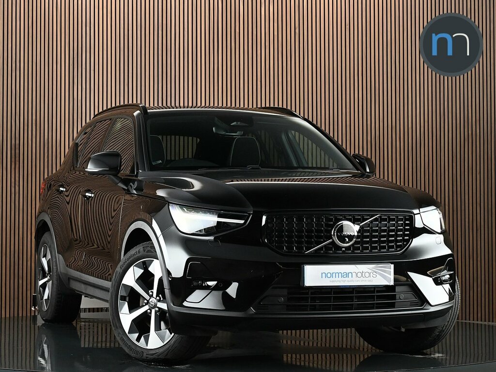 Volvo XC40 2.0 B4 Mhev Ultimate Suv Hybrid Dct Aut Black
