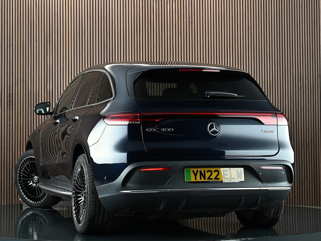 Mercedes-Benz EQC Eqc 400 80Kwh Amg Line Premium Plus Suv Elec Blue #2