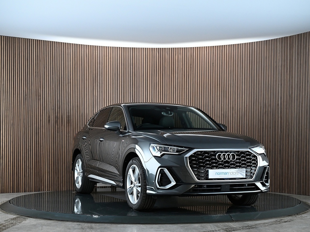 Audi Q3 1.5 Tfsi Cod 35 S Line Sportback S Tron Grey #4