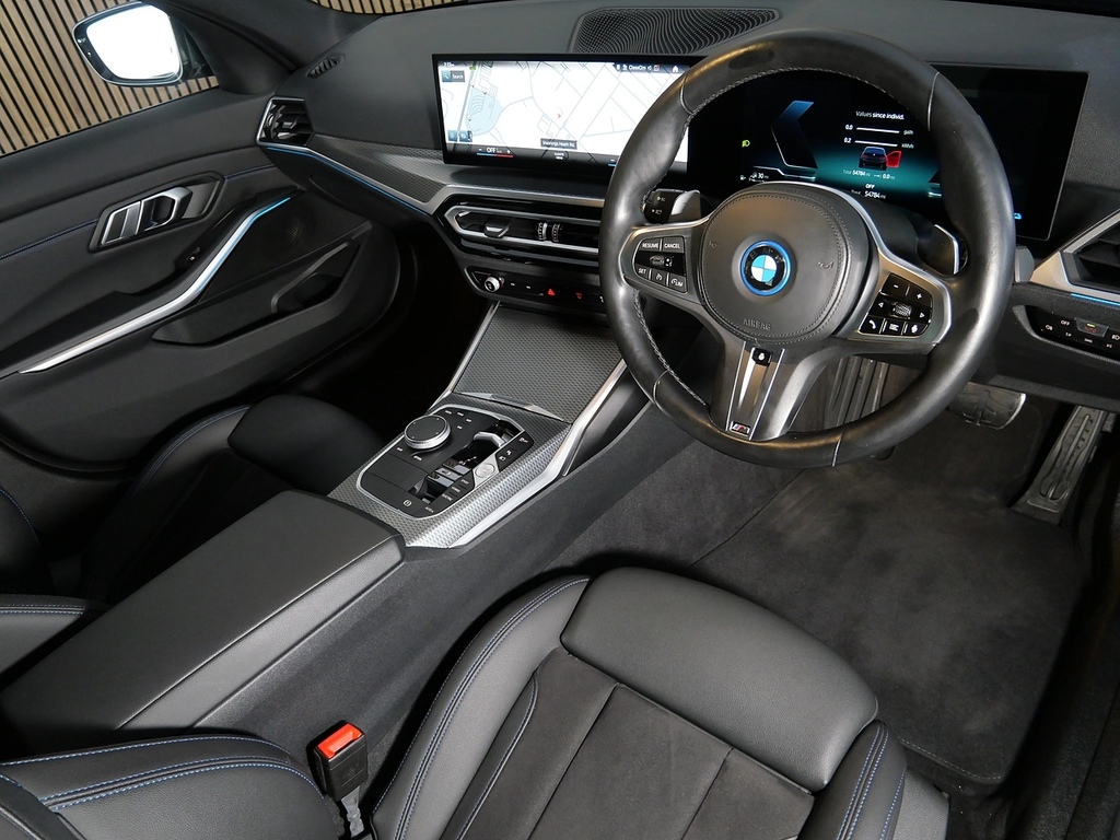 BMW 3 Series 2.0 330E 12Kwh M Sport Touring Plug-in Black #3