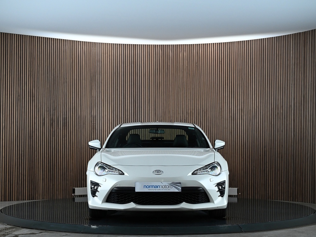 Toyota GT86 2.0 Boxer D-4s Pro Coupe Euro 6 2 White #5