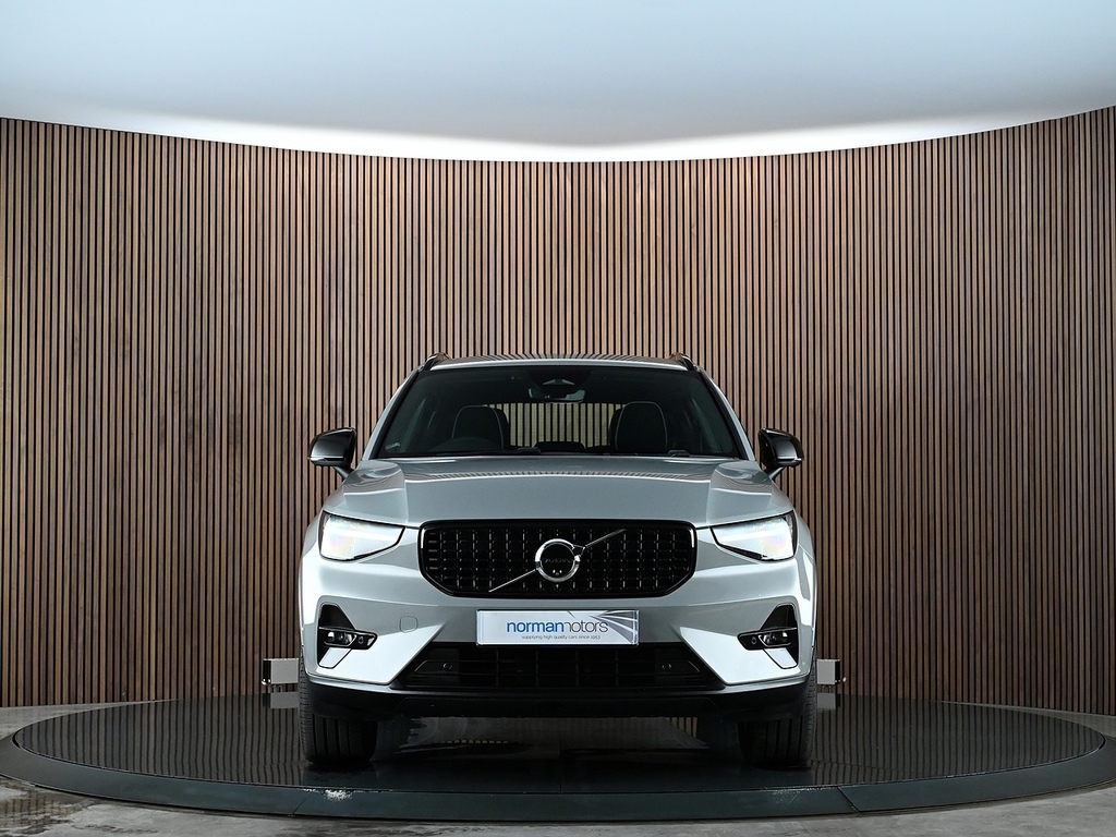 Volvo XC40 2.0 B3 Mhev Plus Dark Suv Hybrid Dct Au Grey #5