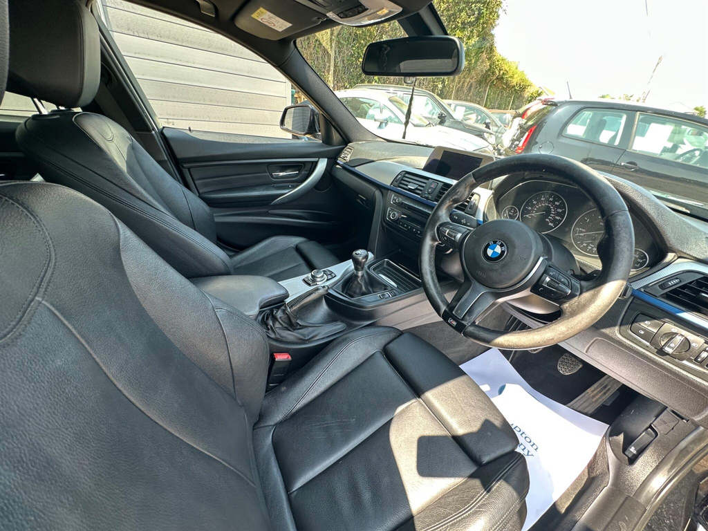 BMW 3 Series 2.0 M Sport Euro 5 Ss YE63YPO #3