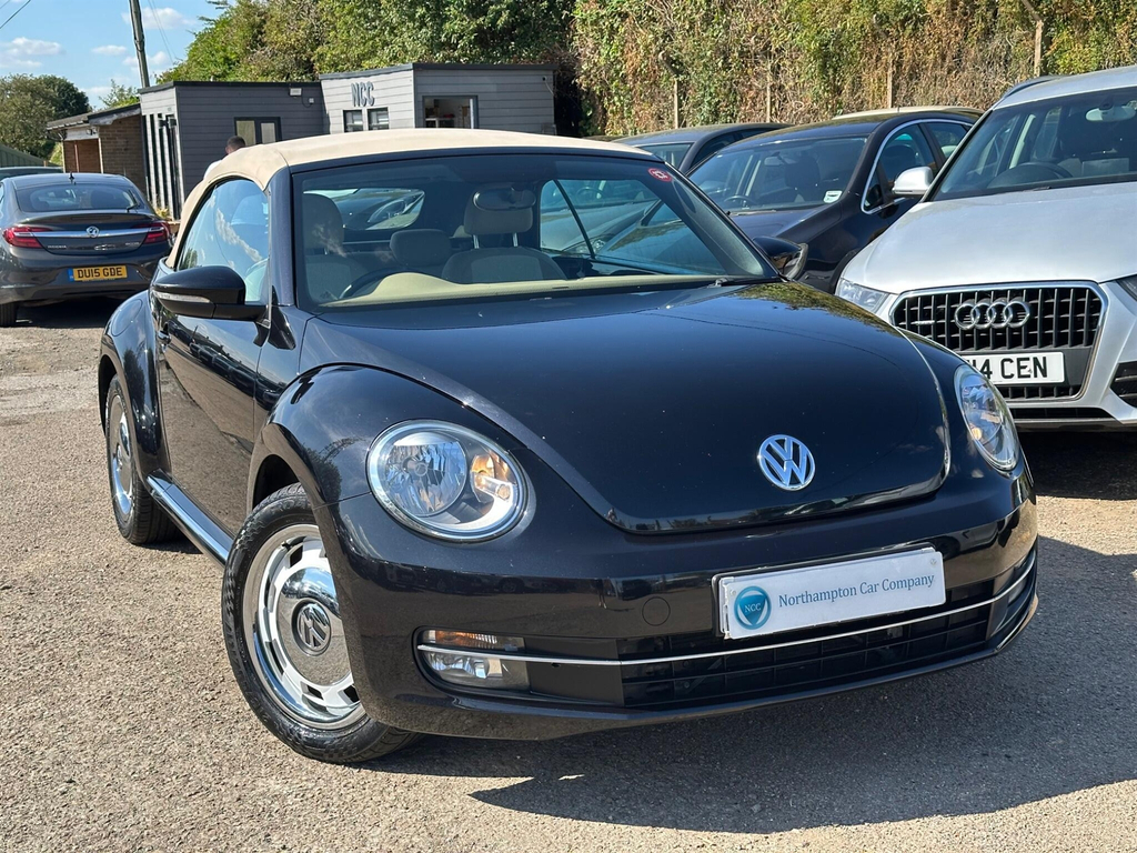 Volkswagen Beetle 1.6 Tdi Bluemotion Tech Design Cabriolet Euro 5 S